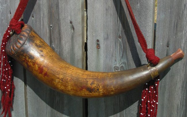 Starburst Indian Powder Horn Closeup
